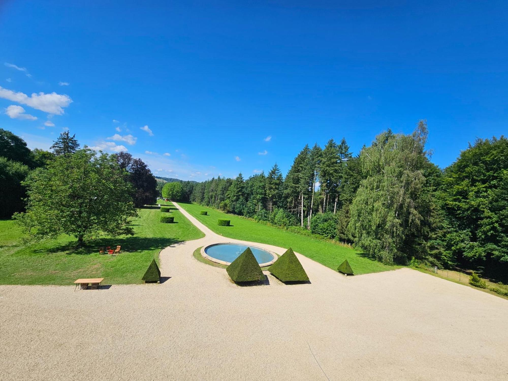 Chateau De Laclaireau Virton Buitenkant foto